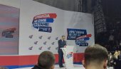VUČIĆ DAO REČ: Penzije će do kraja sledećeg mandata biti 650 evra, plate 1400 evra VUČIĆ DAO REČ: Penzije će do kraja sledećeg mandata biti 650 evra, plate 1400 evra
