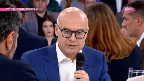 СРСКА ВОЈСКА ДОБИЈА НОВИ ДРОН: Вучевић - Наменска индустрија је један од стубова одбране земље СРСКА ВОЈСКА ДОБИЈА НОВИ ДРОН: Вучевић - Наменска индустрија је један од стубова одбране земље