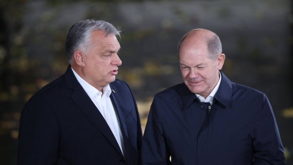 МОЖДА БИСТЕ МОГЛИ ДА УЗМЕТЕ КАФУ ИСПРЕД Откривено шта је Шолц рекао Орбану пре гласања за чланство Украјине у ЕУ МОЖДА БИСТЕ МОГЛИ ДА УЗМЕТЕ КАФУ ИСПРЕД Откривено шта је Шолц рекао Орбану пре гласања за чланство Украјине у ЕУ