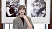 САМО СЕ О СЕБЕ САПЛИЋЕТЕ: Глумици Хани Селимовић уручена награда Ружица Сокић САМО СЕ О СЕБЕ САПЛИЋЕТЕ: Глумици Хани Селимовић уручена награда Ружица Сокић