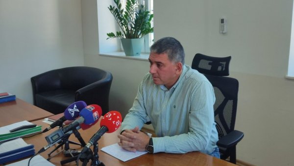 ДИРЕКТОР КПЗ ТРЕБИЊЕ МИЛАДИНОВИЋ ПОДНЕО ОСТАВКУ: Нисам одговоран због бекства Кинеза ДИРЕКТОР КПЗ ТРЕБИЊЕ МИЛАДИНОВИЋ ПОДНЕО ОСТАВКУ: Нисам одговоран због бекства Кинеза