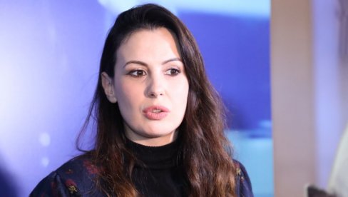 DA LI STE ZNALI? Ovaj PROSLAVLJENI ODBOJKAŠ je suprug glumice Borke Tomović (FOTO) DA LI STE ZNALI? Ovaj PROSLAVLJENI ODBOJKAŠ je suprug glumice Borke Tomović (FOTO)