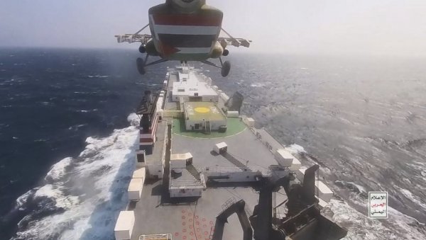 НОВА ВАТРА У ПЛАМЕНУ БЛИСКОГ ИСТОКА: Удари САД и Велике Британије на Јемен још једна јабука раздора НОВА ВАТРА У ПЛАМЕНУ БЛИСКОГ ИСТОКА: Удари САД и Велике Британије на Јемен још једна јабука раздора