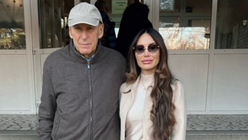 GLASAO DRAGAN DŽAJIĆ: Predsednik FSS u društvu ćerke Sanje obavio građansku dužnost GLASAO DRAGAN DŽAJIĆ: Predsednik FSS u društvu ćerke Sanje obavio građansku dužnost