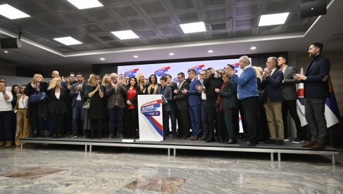UBEDLJIVO NA 50 ODSTO! Lista Aleksandar Vučić - Srbija ne sme da stane ima više od 47 odsto UBEDLJIVO NA 50 ODSTO! Lista Aleksandar Vučić - Srbija ne sme da stane ima više od 47 odsto