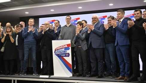 APSOLUTNA POBEDA VUČIĆEVE LISTE: Predsednik se obratio naciji - Beskrajno sam srećan (VIDEO)