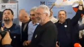 KORAK IDE ZA KORAKOM... Ovako se slavi u štabu liste dr Nestorovića (VIDEO)