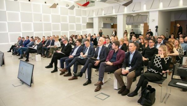 Чадеж: МК Група најбољи пример одрживог развоја Чадеж: МК Група најбољи пример одрживог развоја
