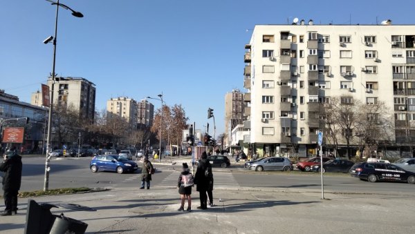НОВОСАЂАНИ, СПРЕМИТЕ ЗАЛИХЕ ВОДЕ: У четвртак се због радова очекује пад притиска, могућа и обустава снабдевања НОВОСАЂАНИ, СПРЕМИТЕ ЗАЛИХЕ ВОДЕ: У четвртак се због радова очекује пад притиска, могућа и обустава снабдевања