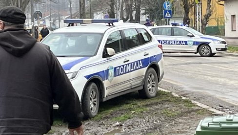 FALSIFIKOVALI NOVČANICE OD 100 AMERIČKIH DOLARA: Zrenjaninska policija uhapsila dvojac iz Žablja