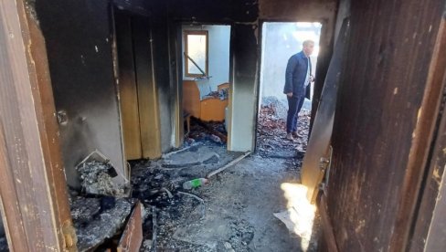 POKUŠALI DA ZAPALE KUĆU SRBINA? Podmetnut požar na domu povratničke porodice Pavlović u Belom Polju kod Peći POKUŠALI DA ZAPALE KUĆU SRBINA? Podmetnut požar na domu povratničke porodice Pavlović u Belom Polju kod Peći