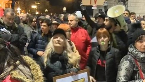 JOŠ NEĆE DA PRIZNAJU PORAZ: Đilasovci opet blokiraju saobraćaj u Beogradu