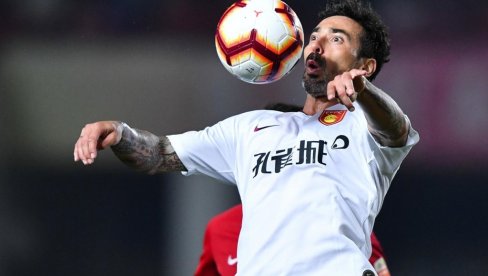 JEZIVO: Izboden bivši fudbaler Argentine i Pari Sen Žermena! JEZIVO: Izboden bivši fudbaler Argentine i Pari Sen Žermena!