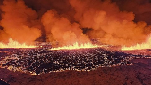 SNIMCI KOJI ODUZIMAJU DAH: Pogledajte erupciju vulkana na Islandu koja je šokirala svet (VIDEO) SNIMCI KOJI ODUZIMAJU DAH: Pogledajte erupciju vulkana na Islandu koja je šokirala svet (VIDEO)