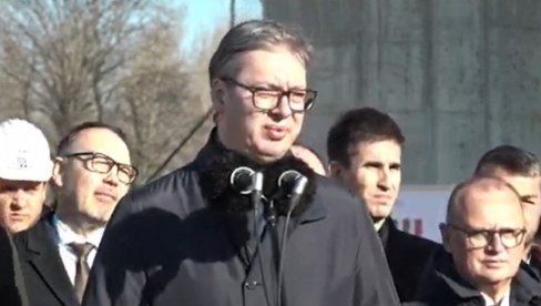 AJDE LEPO ODRASTITE MALO: Predsednik o ponašanju opozicije posle debakla na izborima - Nikada nisu u stanju da priznaju poraz AJDE LEPO ODRASTITE MALO: Predsednik o ponašanju opozicije posle debakla na izborima - Nikada nisu u stanju da priznaju poraz
