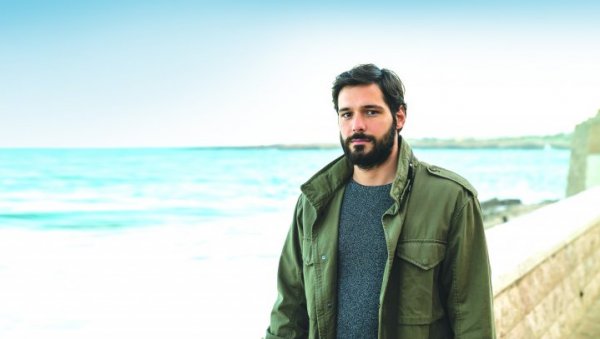 ОЗБИЉНЕ ЉУБАВНЕ ЗАВРЗЛАМЕ: Италијански глумац Филипо Шикитано, звезда серије Лолита лобоско, о изазовима глуме и снимању сцен ОЗБИЉНЕ ЉУБАВНЕ ЗАВРЗЛАМЕ: Италијански глумац Филипо Шикитано, звезда серије Лолита лобоско, о изазовима глуме и снимању сцен