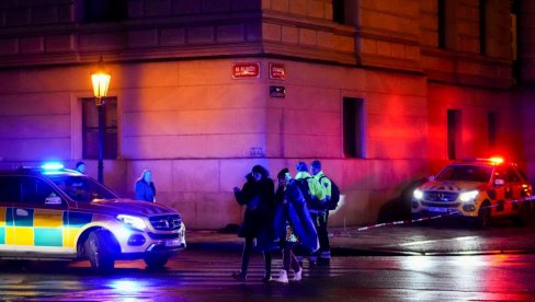 NOVA DRAMA U PRAGU: Uhapšen muškarac zbog sumnje da je nosio bombu NOVA DRAMA U PRAGU: Uhapšen muškarac zbog sumnje da je nosio bombu
