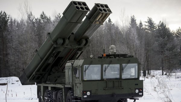 НОВИ РУСКИ РАКЕТНИ СИСТЕМ БОЉИ ОД ХИМАРСА: Вишецевни ракетни системи ураган-1М распоређен на фронту (ВИДЕО) НОВИ РУСКИ РАКЕТНИ СИСТЕМ БОЉИ ОД ХИМАРСА: Вишецевни ракетни системи ураган-1М распоређен на фронту (ВИДЕО)