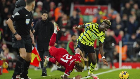 KAKAV DERBI LIVERPUL - ARSENAL: Sastala se dva vodeća tima Premijer lige i uopšte nisu razočarala! (VIDEO) KAKAV DERBI LIVERPUL - ARSENAL: Sastala se dva vodeća tima Premijer lige i uopšte nisu razočarala! (VIDEO)