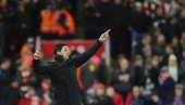 ARSENAL NEPORAŽEN U GRADSKIM DERBIJIMA: Čekićarima ne prijaju Emirati ARSENAL NEPORAŽEN U GRADSKIM DERBIJIMA: Čekićarima ne prijaju Emirati