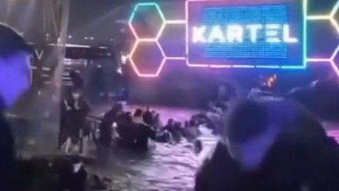 OD JEDNOM JE KRENULA MASA LJUDI... Evo šta bi mogao biti uzrok haosa i potonuća splava Kartel OD JEDNOM JE KRENULA MASA LJUDI... Evo šta bi mogao biti uzrok haosa i potonuća splava Kartel