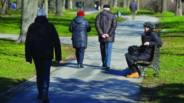 ВАЖНА ВЕСТ ЗА ПЕНЗИОНЕРЕ: Пријаве за бесплатан боравак у бањи трају до сутра, ово је детаљан правилник бодовања