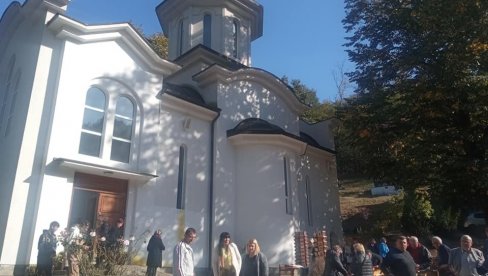 BILA JE LEPOTICA, ALI POTPUNO SLEPA: Zašto se zamonašila učiteljica kod Kruševca BILA JE LEPOTICA, ALI POTPUNO SLEPA: Zašto se zamonašila učiteljica kod Kruševca