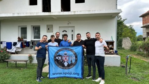 СПОЈИ СКУПЉА ПОМОЋ ЗА ПОРОДИЦЕ СА КОСМЕТА: Хуманитарна акција омладине из Инзбрука СПОЈИ СКУПЉА ПОМОЋ ЗА ПОРОДИЦЕ СА КОСМЕТА: Хуманитарна акција омладине из Инзбрука