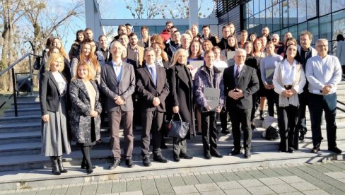 NAGRADE KAO PODSTREK: Uručena priznanja najboljim studentima Univerziteta u Novom Sadu