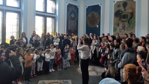 OD VIDOVDANA U KRUŠEVCU ROĐENE 102 BEBE U PORODICAMA, KOJE SU VEĆ IMALE DVOJE DECE: Povećan broj novorođenčadi od prošle godine OD VIDOVDANA U KRUŠEVCU ROĐENE 102 BEBE U PORODICAMA, KOJE SU VEĆ IMALE DVOJE DECE: Povećan broj novorođenčadi od prošle godine