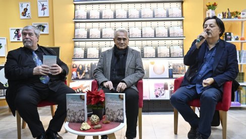 КАФАНСКЕ ПЕСМЕ КОЈЕ НЕ УМИРУ: Саша Гајовић представио књигу Наздравимо пријатељи(ма) КАФАНСКЕ ПЕСМЕ КОЈЕ НЕ УМИРУ: Саша Гајовић представио књигу Наздравимо пријатељи(ма)