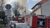 СТАНАРИ ПОБЕГЛИ НА КРОВ: Букти пожар на Сењаку - Дим куља на све стране СТАНАРИ ПОБЕГЛИ НА КРОВ: Букти пожар на Сењаку - Дим куља на све стране