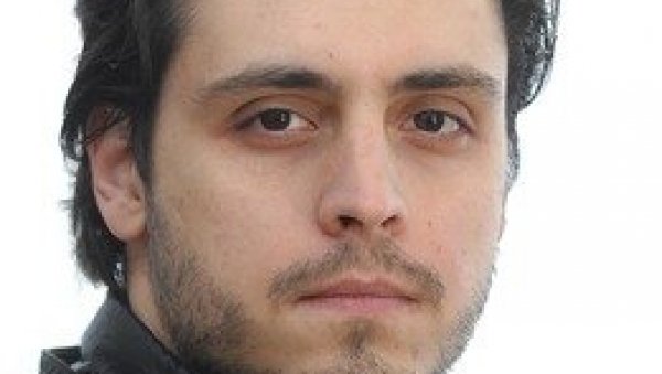 КОТРЉАМО СЕ ПО ВРЕЛОМ КАМЕЊУ: Вељко Мићуновић, редитељ, уочи сутрашње премијере Швејка у БДП КОТРЉАМО СЕ ПО ВРЕЛОМ КАМЕЊУ: Вељко Мићуновић, редитељ, уочи сутрашње премијере Швејка у БДП