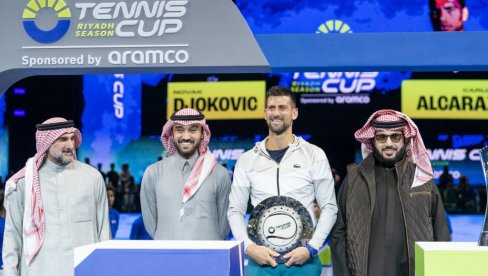 DA LI JE OVO REALNO? Evo koliko je Novak Đoković zaradio na spektaklu u Rijadu DA LI JE OVO REALNO? Evo koliko je Novak Đoković zaradio na spektaklu u Rijadu