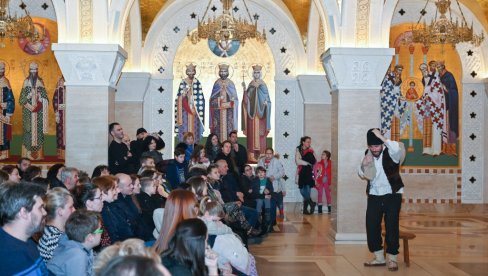JAZAVAC PRED SUDOM U BOGOMOLJI: Glumac Daniel Kovačević o pozorišnoj igri u vreme božićnih praznika JAZAVAC PRED SUDOM U BOGOMOLJI: Glumac Daniel Kovačević o pozorišnoj igri u vreme božićnih praznika