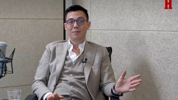 НЕЋУ ВИШЕ ДА ПЕВАМ!: Жељко Васић напустио сплав усред наступа - ово је Дан мрмота НЕЋУ ВИШЕ ДА ПЕВАМ!: Жељко Васић напустио сплав усред наступа - ово је Дан мрмота