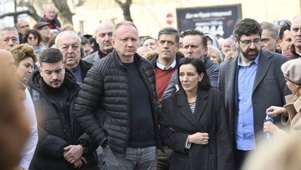 НАРОДНА РЕПУБЛИКА КИНА ОТКРИВА У ДЕТАЉНОЈ АНАЛИЗИ: Иза протеста у Србији прошле године стајала директно Америка НАРОДНА РЕПУБЛИКА КИНА ОТКРИВА У ДЕТАЉНОЈ АНАЛИЗИ: Иза протеста у Србији прошле године стајала директно Америка