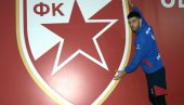 BILO JE BRZO, LOPTU SAM KASNO VIDEO: Glazer posle poraza od Benfike (VIDEO) BILO JE BRZO, LOPTU SAM KASNO VIDEO: Glazer posle poraza od Benfike (VIDEO)