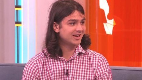 DIMITRIJE IZDOMINIRAO U POTERI: Mladi Nišlija je najbolji filozof sveta - Srbijo, imaš na koga da budeš ponosna DIMITRIJE IZDOMINIRAO U POTERI: Mladi Nišlija je najbolji filozof sveta - Srbijo, imaš na koga da budeš ponosna