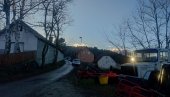 НОЖЕМ МУ ПРОБОЛА СРЦЕ: Данас саслушање жене која је убила мужа у Чајетини наочиглед деце НОЖЕМ МУ ПРОБОЛА СРЦЕ: Данас саслушање жене која је убила мужа у Чајетини наочиглед деце