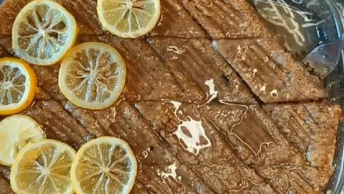 PRIZRENSKA TESPIŠTA - POSEBAN SLATKIŠ KOJI OČARAVA UKUSOM: Lažna posna baklava s orasima po originalnom receptu s Kosova ( VIDEO) PRIZRENSKA TESPIŠTA - POSEBAN SLATKIŠ KOJI OČARAVA UKUSOM: Lažna posna baklava s orasima po originalnom receptu s Kosova ( VIDEO)
