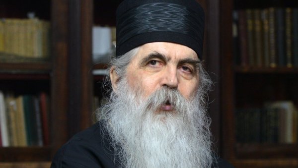 ЖИВИМО У ГЛОБАЛНОМ ГУЛАГУ: Интервју - епископ бачки Иринеј ЖИВИМО У ГЛОБАЛНОМ ГУЛАГУ: Интервју - епископ бачки Иринеј