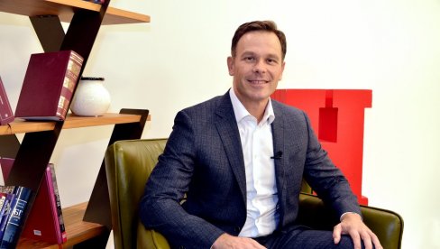 ПЛАНИРАМО ДАЉЕ ПОВЕЋАЊЕ ПЛАТА: Интервју - Синиша Мали, потпредседник Владе и министар финансија ПЛАНИРАМО ДАЉЕ ПОВЕЋАЊЕ ПЛАТА: Интервју - Синиша Мали, потпредседник Владе и министар финансија