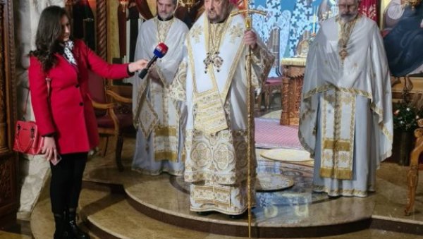 БОЖИЋ У СЕМБЕРИЈИ: Крцат храм Свете Петке у Бијељини БОЖИЋ У СЕМБЕРИЈИ: Крцат храм Свете Петке у Бијељини