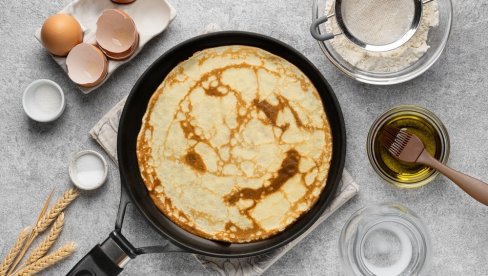 NAJSTARIJI RECEPT - ISPADNU NEVEROVATNO TANKE I MEKANE KAO DUŠA: Palačinke iskusnih srpskih domaćica NAJSTARIJI RECEPT - ISPADNU NEVEROVATNO TANKE I MEKANE KAO DUŠA: Palačinke iskusnih srpskih domaćica
