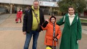 JEDNOM KADA NAS NE BUDE... Ognjen, sin ratnog veterana, se bori protiv teške bolesti, a roditelji nemaju ni svoj krov nad glavom