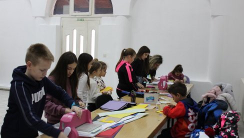ŽIVEO RASPUST: Kreativne radionice za kraljevačke osnovce ŽIVEO RASPUST: Kreativne radionice za kraljevačke osnovce