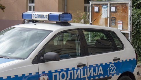 POLICIJA U HERCEGOVINI INTERVENISALA U DVA GRADA: Nasilje u porodici u Nevesinju i Trebinju POLICIJA U HERCEGOVINI INTERVENISALA U DVA GRADA: Nasilje u porodici u Nevesinju i Trebinju