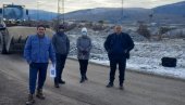 БЛОКИРАЛИ ОДВОЗ УГЉА: Мештани села код Пљеваља незадовољни понудом за откуп имања БЛОКИРАЛИ ОДВОЗ УГЉА: Мештани села код Пљеваља незадовољни понудом за откуп имања
