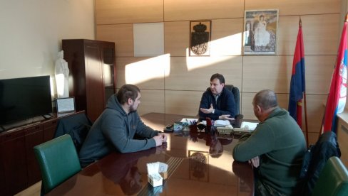 PRIJEM GRAĐANA: Kod predsednika opštine Despotovac (FOTO) PRIJEM GRAĐANA: Kod predsednika opštine Despotovac (FOTO)